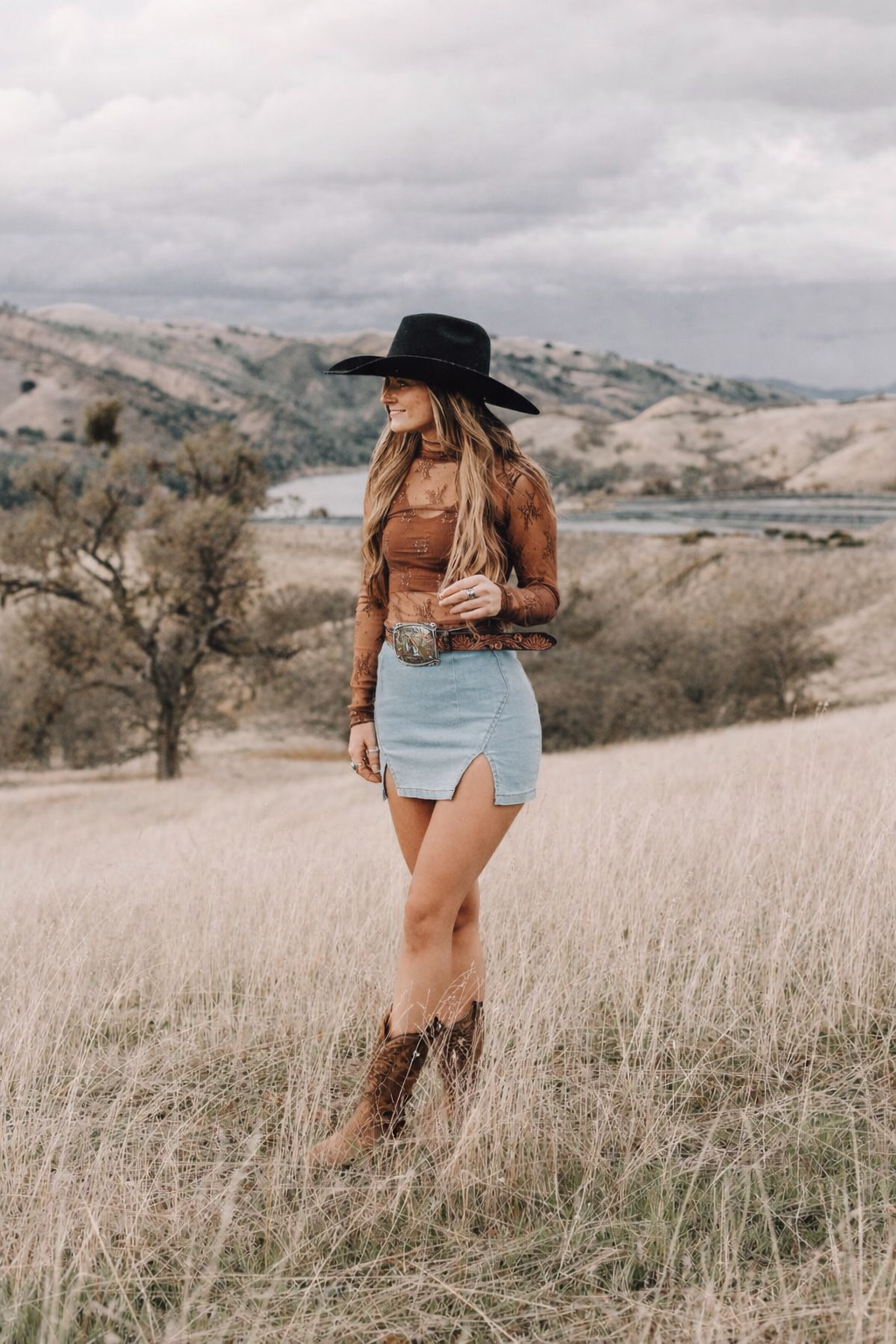 Tia's High Waisted Light Denim Skirt
